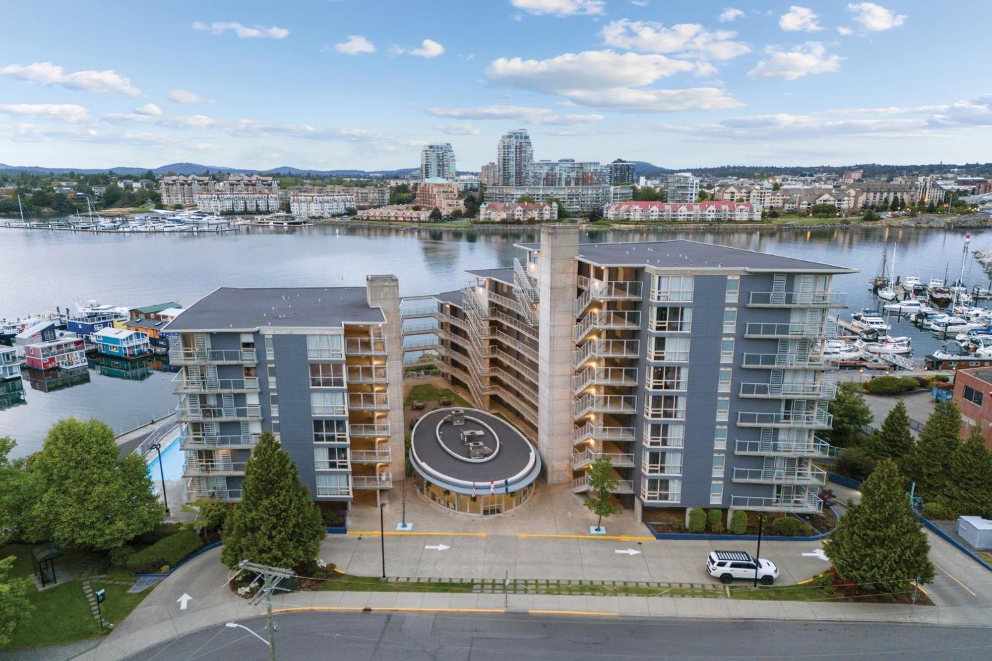 Worldmark Victoria Exterior photo